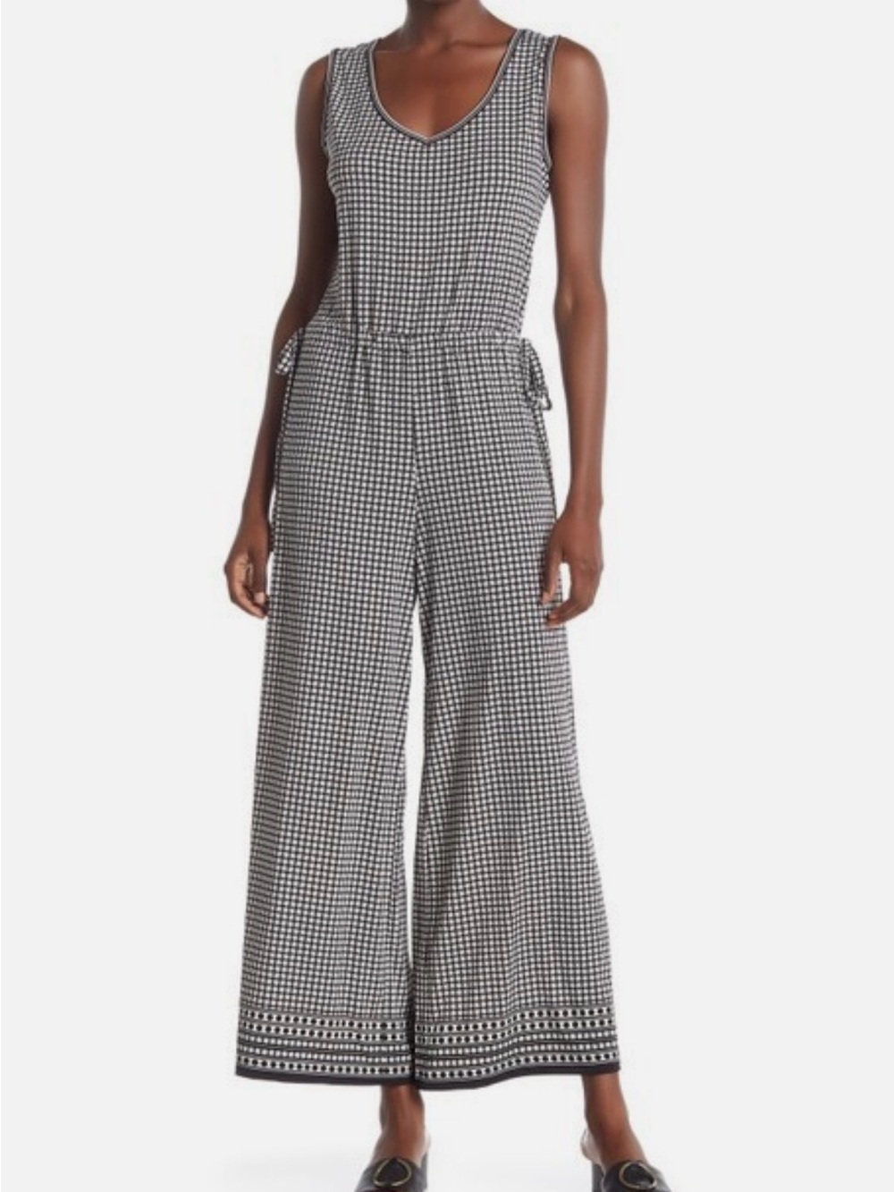 Max Studio black & white scoop neck sleeveless wide leg jumper